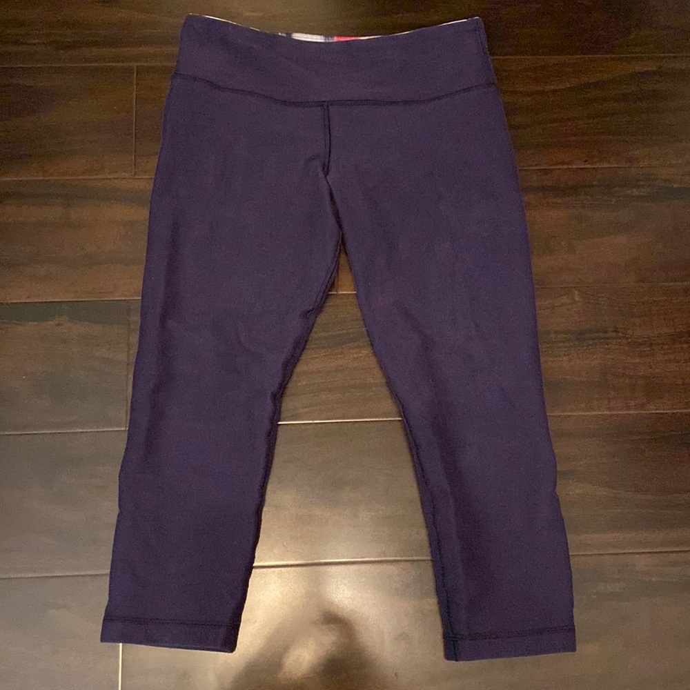 lululemon athletica Purple Cropped Leggings